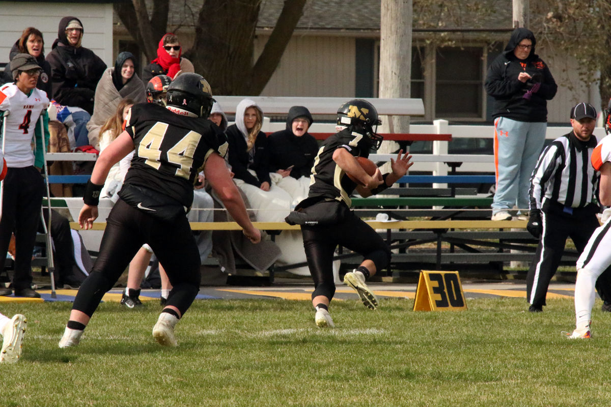 McCool Junc FB vs Crawford (22).jpg